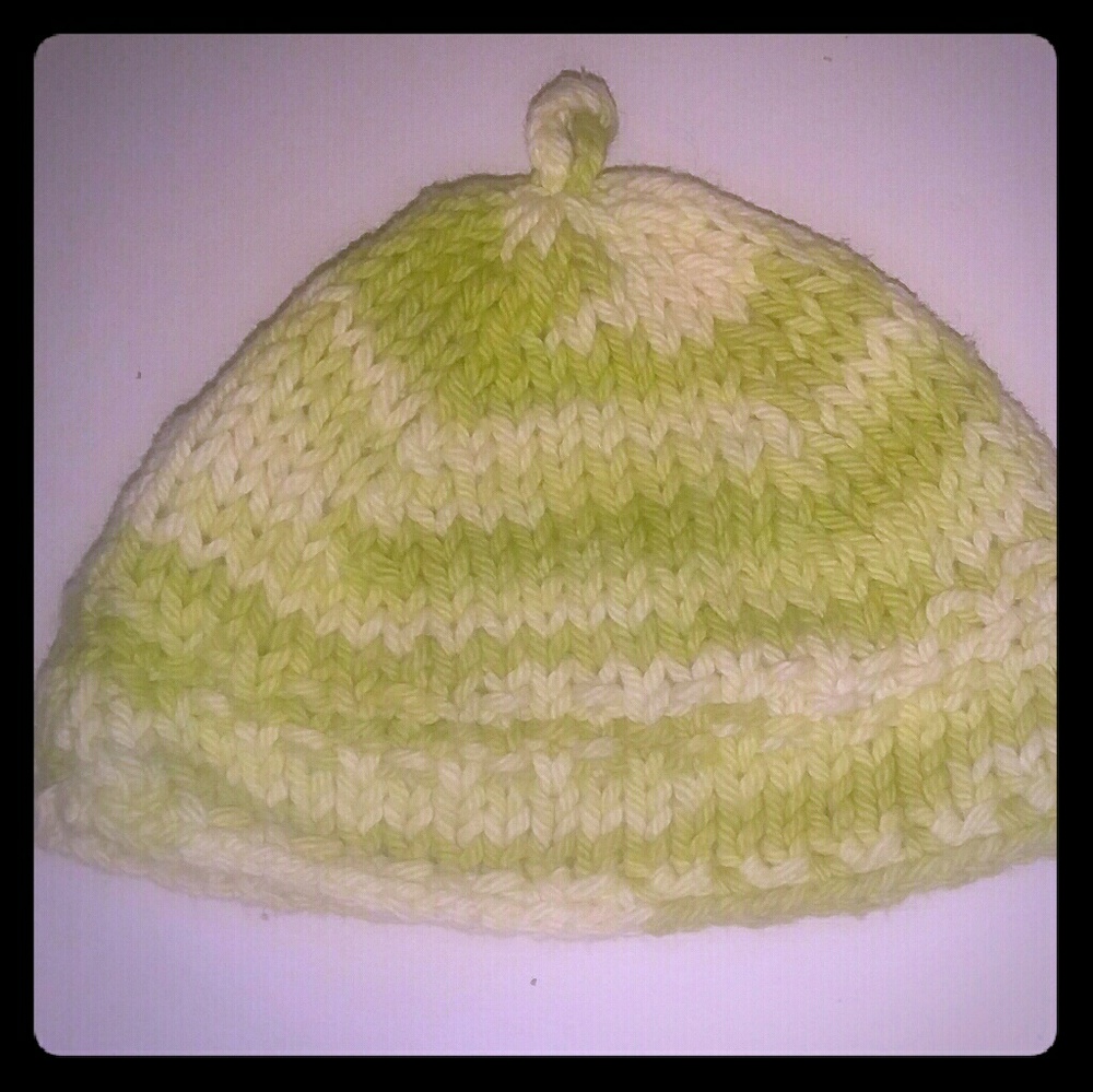 "Sweet pea" hand knit baby hat - 100% cotton